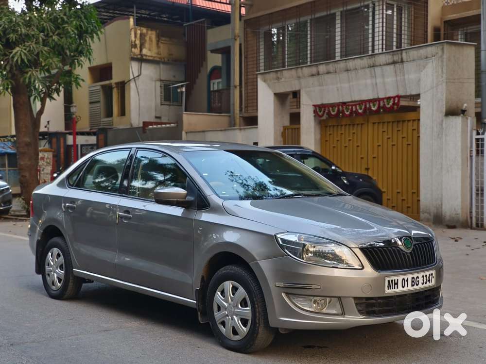 Skoda Rapid 1.6 Mpi At Ambition Plus, 2013, Petrol