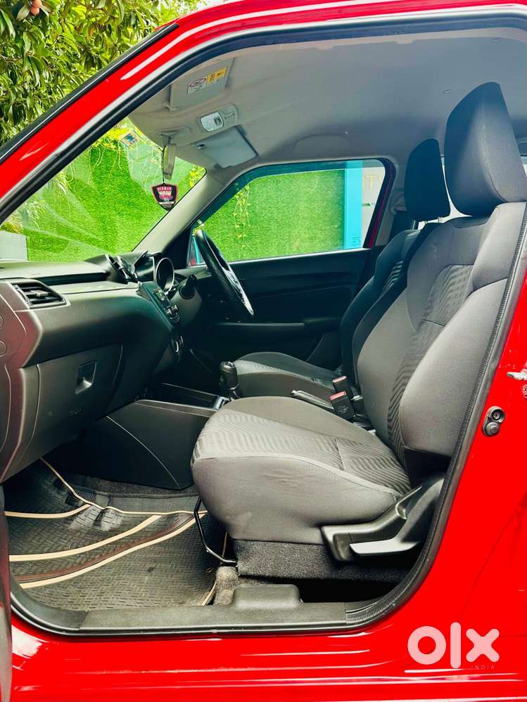 Maruti Suzuki Swift Vxi Optional, 2020, Petrol