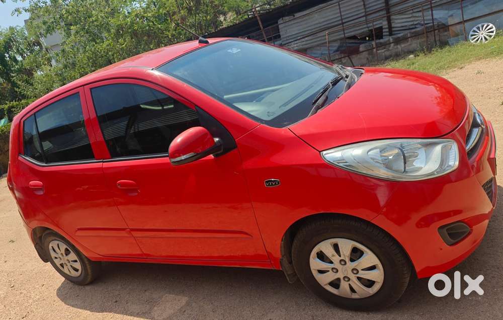 Hyundai I10 Sportz At, 2011, Petrol