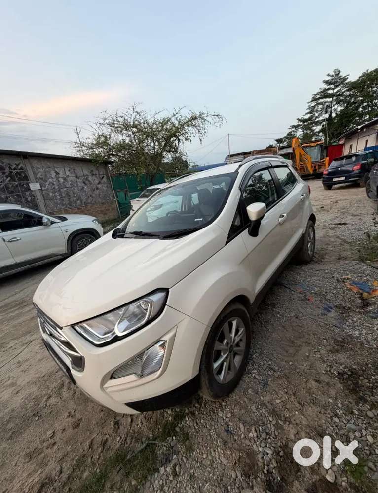 Ford Escort 2021with Sunroof (2nd Top Model) With Timely Service