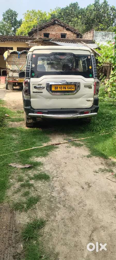 Mahindra Scorpio 2015