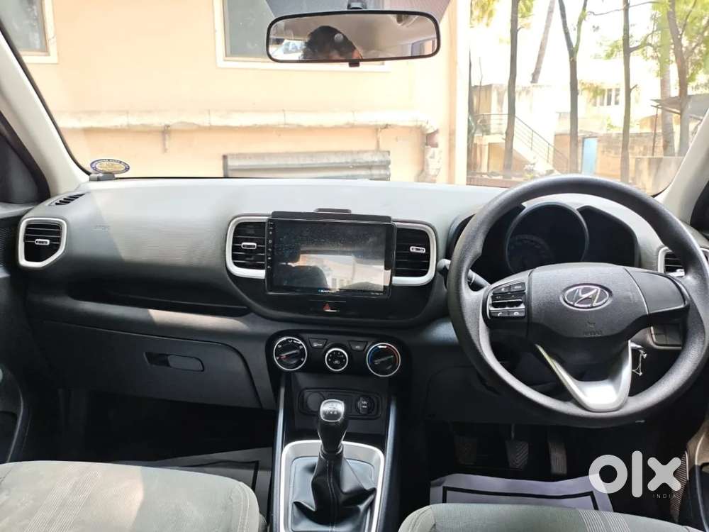 Hyundai Venue S 1.2 Petrol, 2021, Petrol
