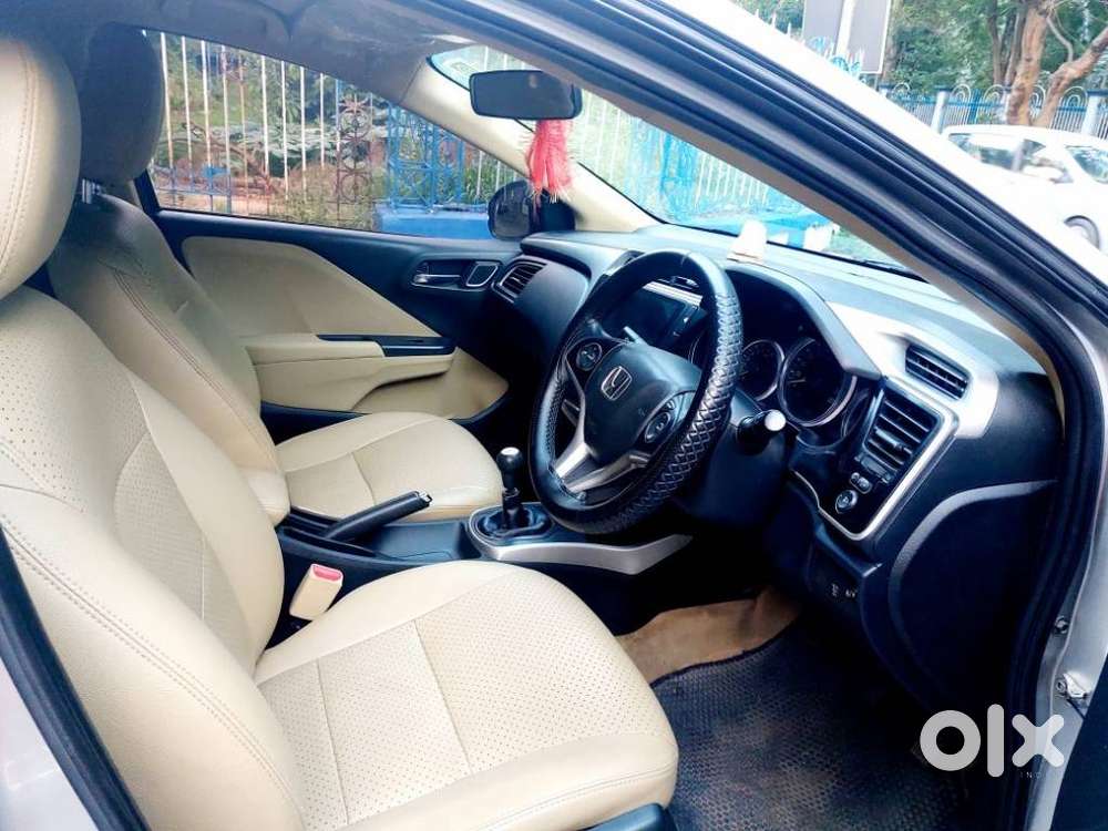 Honda City 1.5 V 5th Gen I-vtec Mt, 2018, Petrol