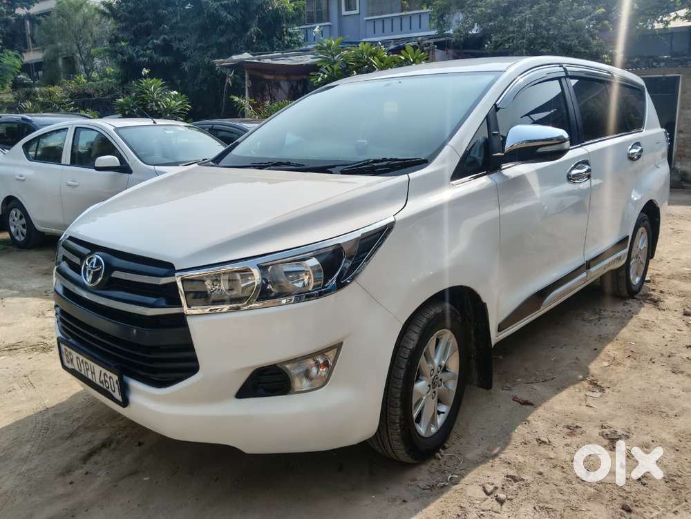 Toyota Innova Crysta 2.4 G Mt, 2017, Diesel