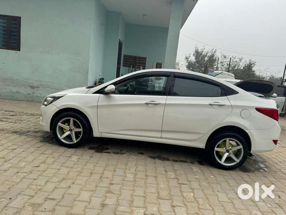 Hyundai Petrol Automatic 2015