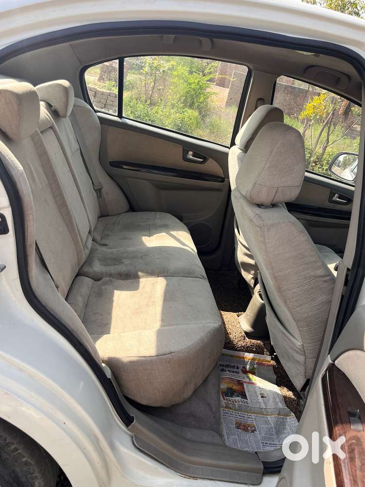 Maruti Suzuki Sx4 Zxi Mt Bsiv Leather, 2011, Cng & Hybrids