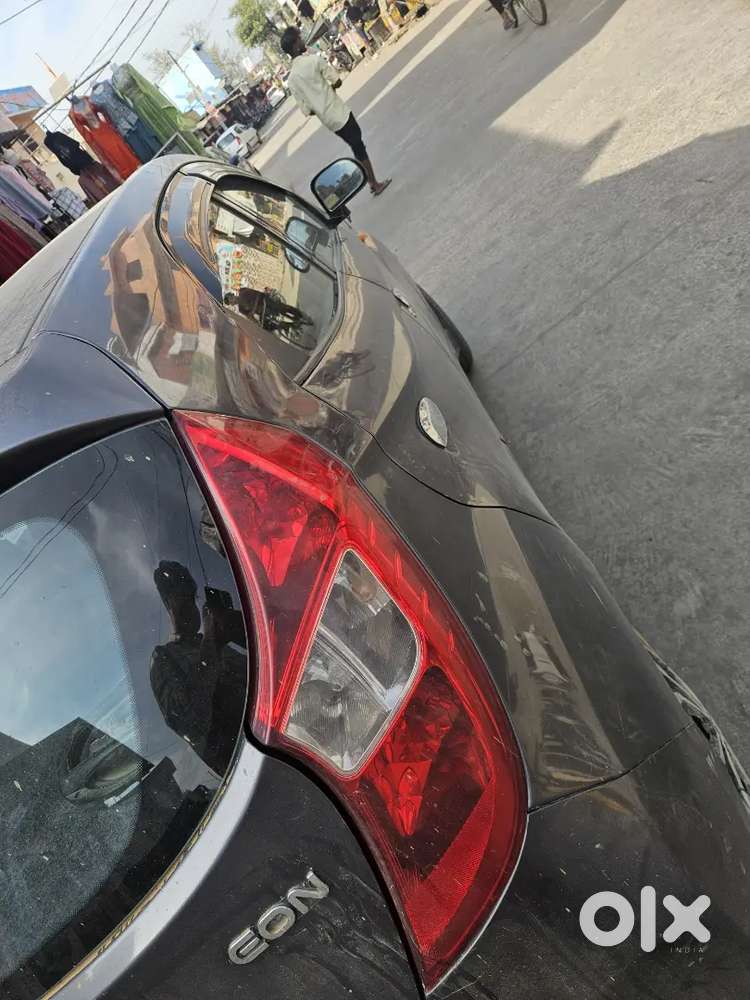 Hyundai Eon Era+ Se Petrol Manual 2018