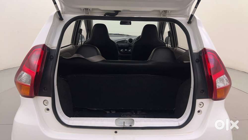 Datsun Redigo T Option, 2016, Petrol