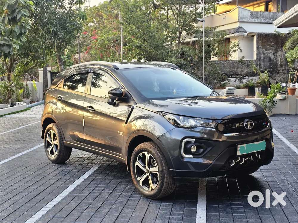 Tata Nexon 2022 Petrol Manual 18000 Km Driven