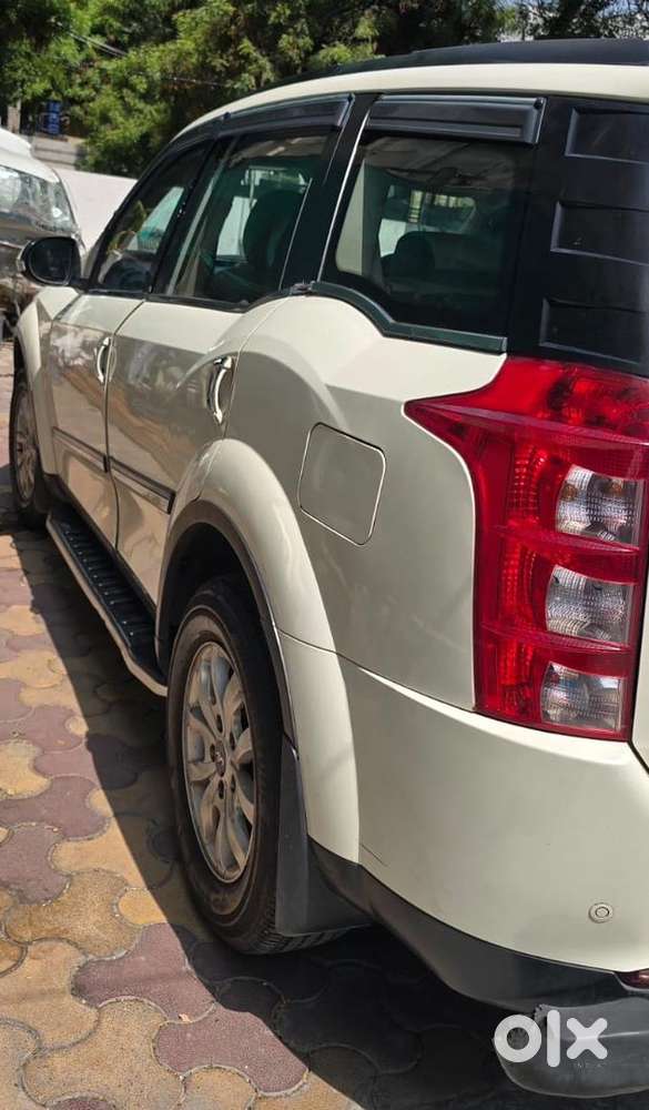 Mahindra Xuv500 Sportz 2015