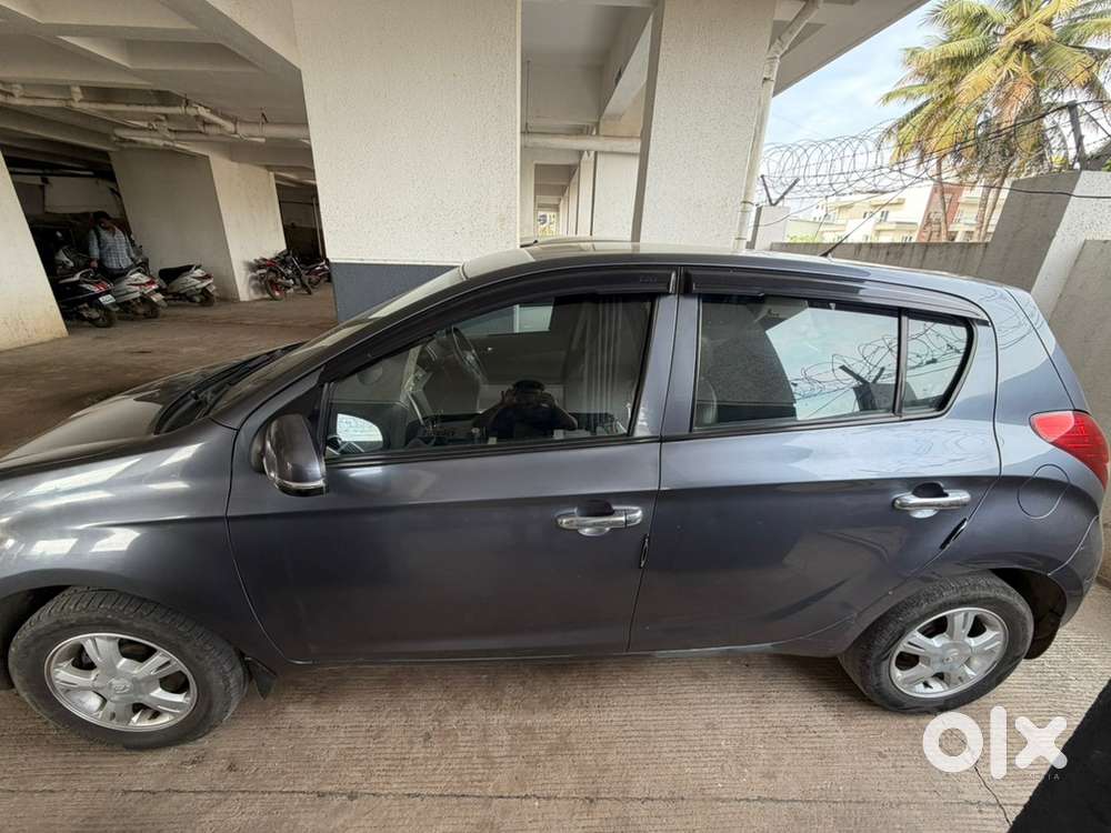 Hyundai I20 Manual 2011 Repassing Complt Insurance & All Document Avlb