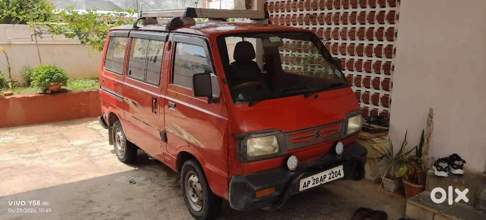 Maruti Suzuki Omni 2005