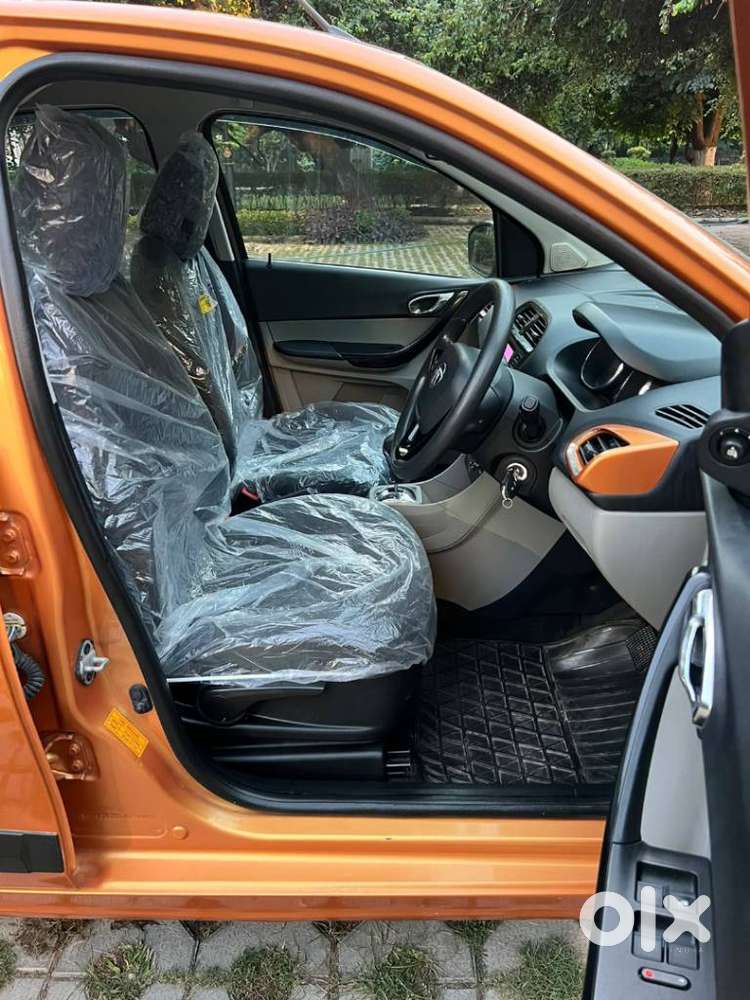 Tata Tiago Xza Plus, 2018, Petrol