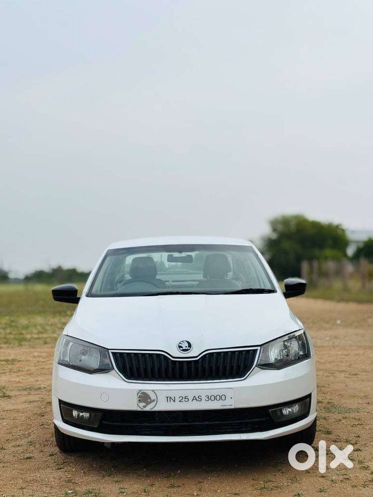Skoda Rapid 1.5 Tdi Ambition With Alloy Wheel, 2015, Diesel