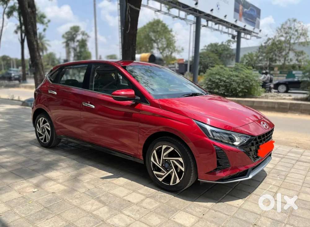 Hyundai I20 Asta (o) 1.2 Mt, 2023, Petrol