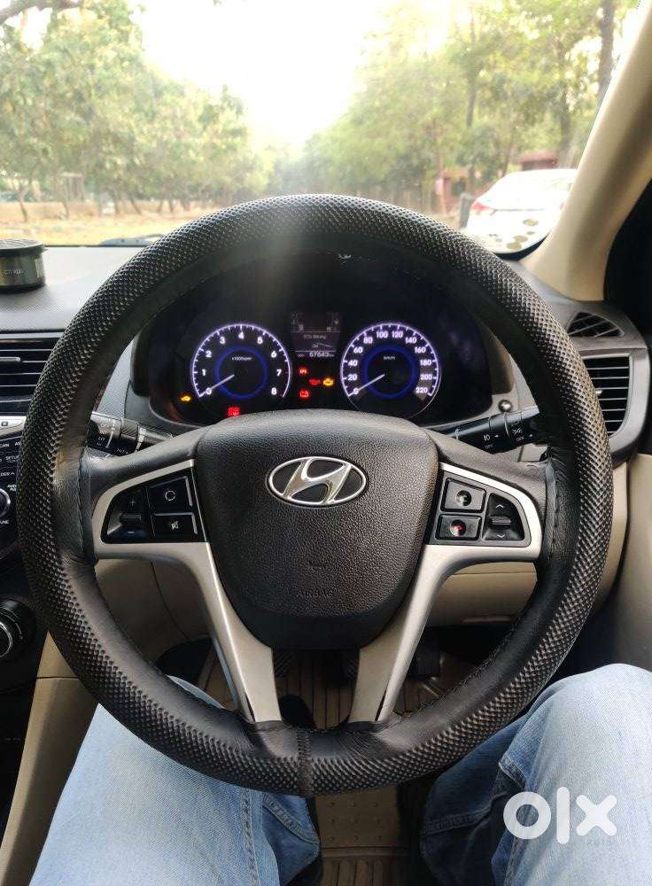 Hyundai Verna Fluidic 1.6 Vtvt Sx Opt, 2013, Petrol