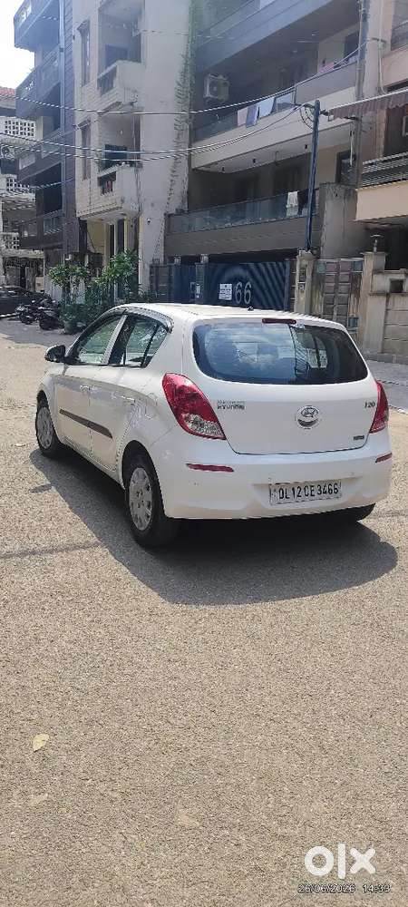 Hyundai I20 2012 Petrol 63000 Km Driven