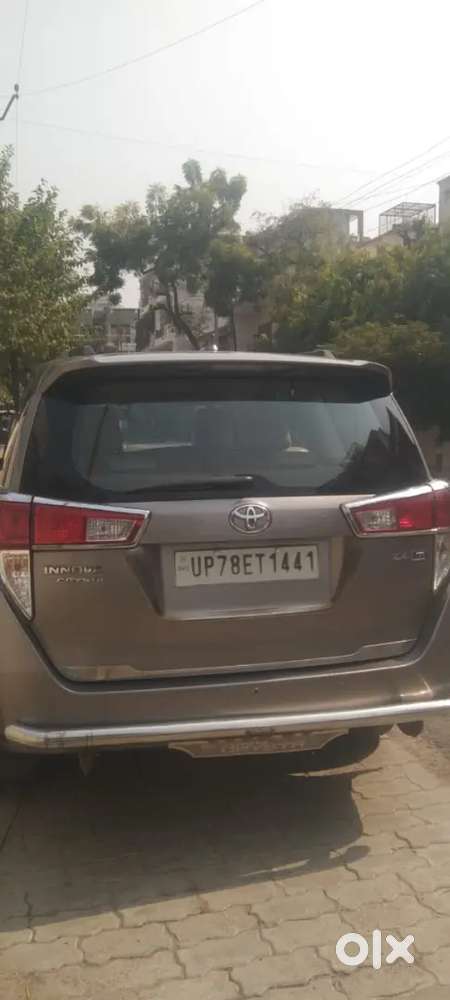 Toyota Innova Crysta 2017