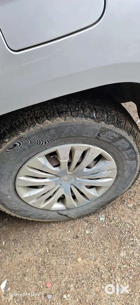 Mahindra Tuv 300 2016