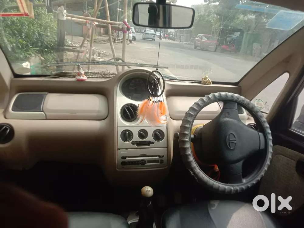 Tata Nano Xt Petrol 2012
