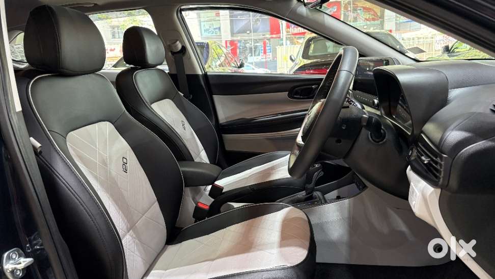 Hyundai I20 Asta (o) 1.2 Ivt, 2025, Petrol