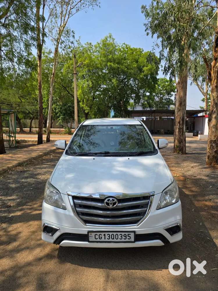 Toyota Innova 2.5 Ev 2013