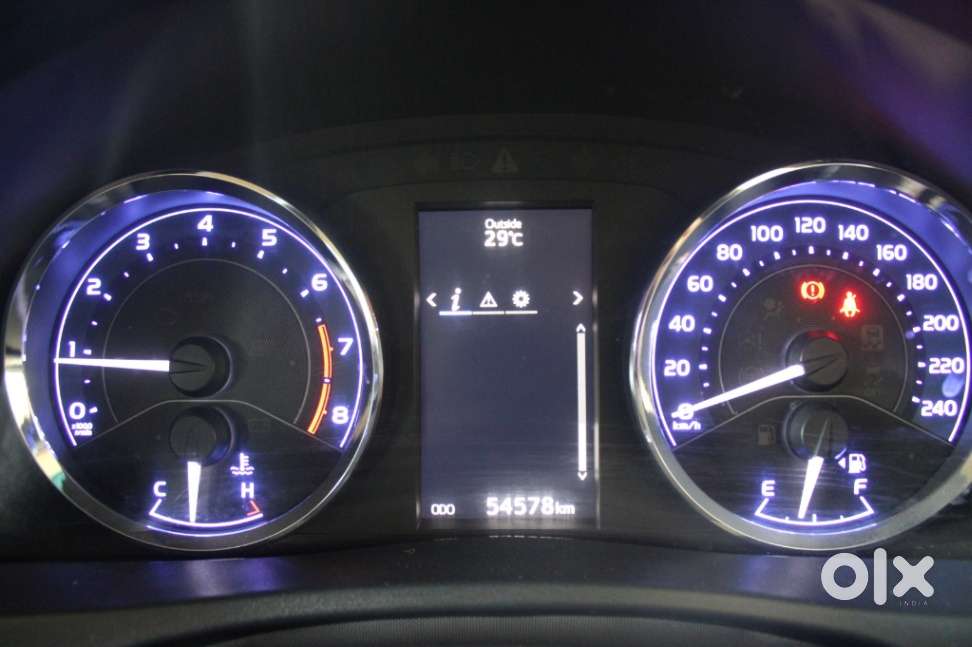 Toyota Corolla Altis 1.8 Gl, 2017, Petrol
