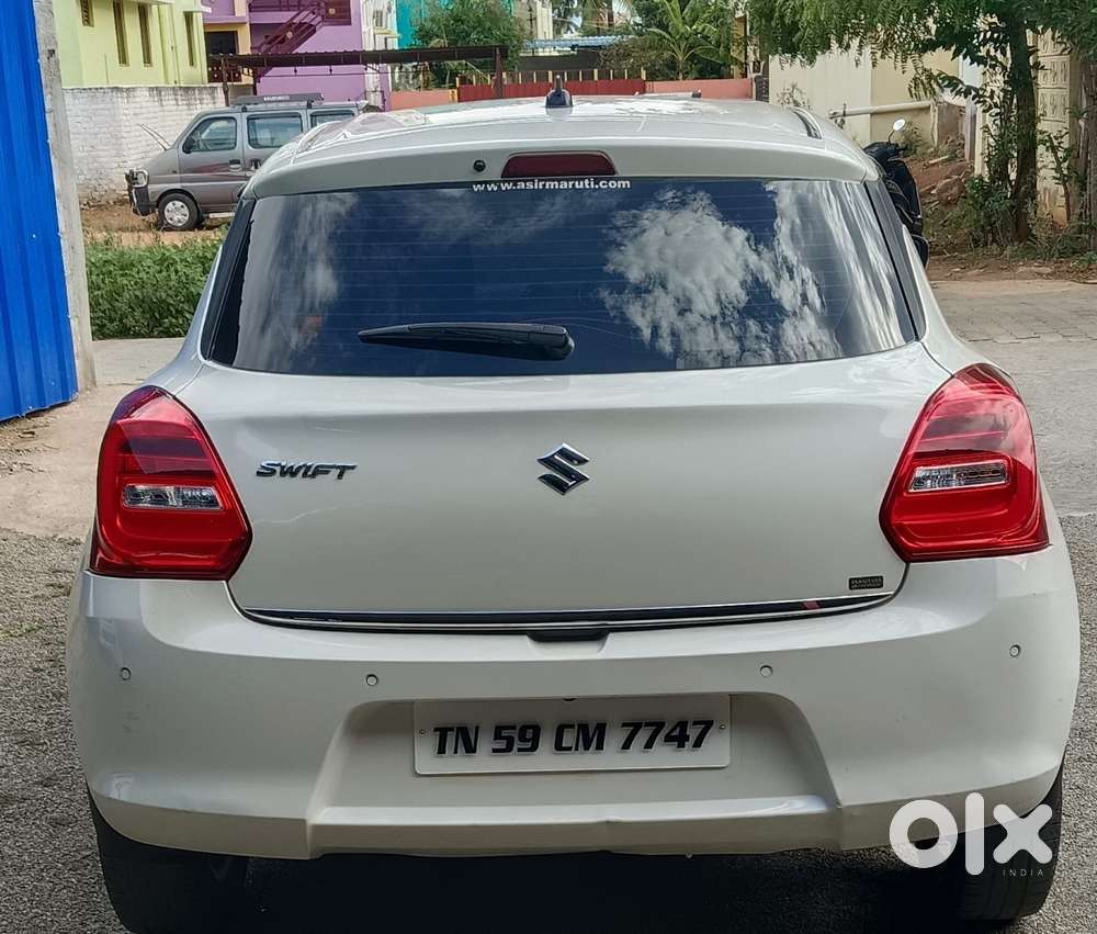 Maruti Suzuki Swift 1.3 Zxi, 2022, Petrol
