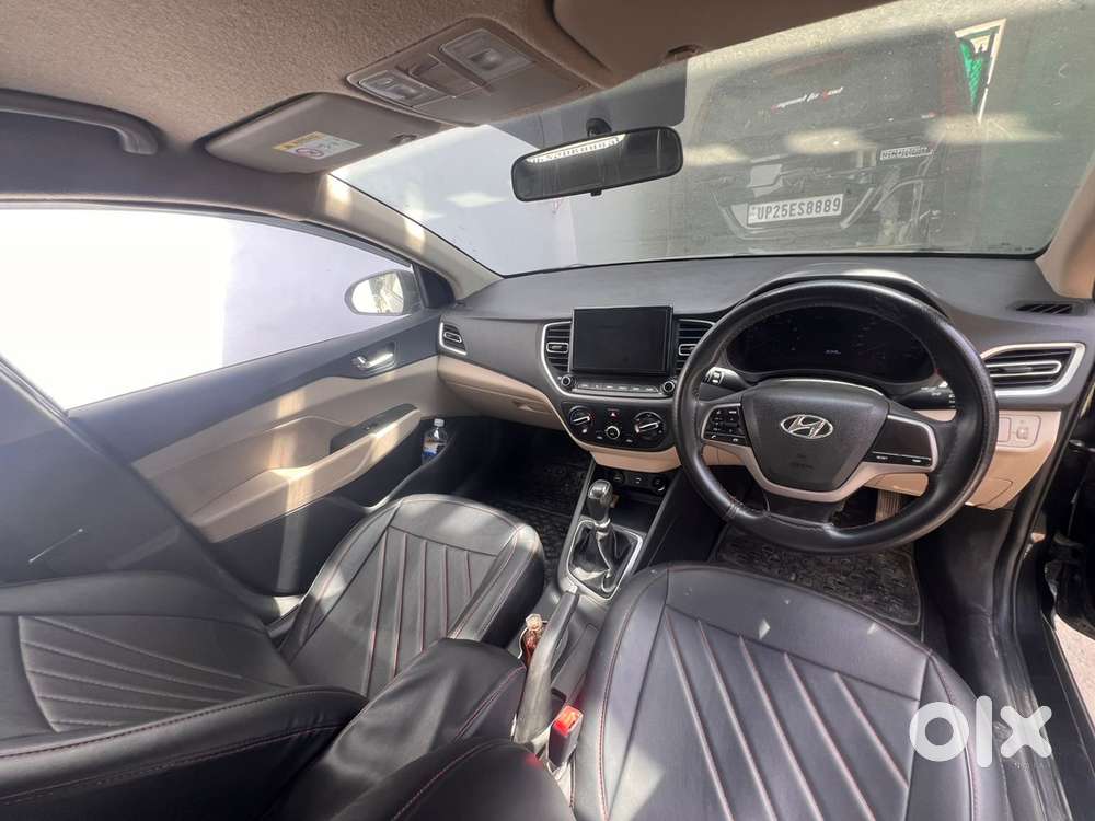 Hyundai Verna 2023 Petrol Without Sunroof