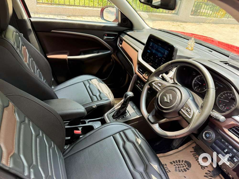 Maruti Suzuki Brezza 1.5 Zxi At Smart Hybrid, 2023, Petrol