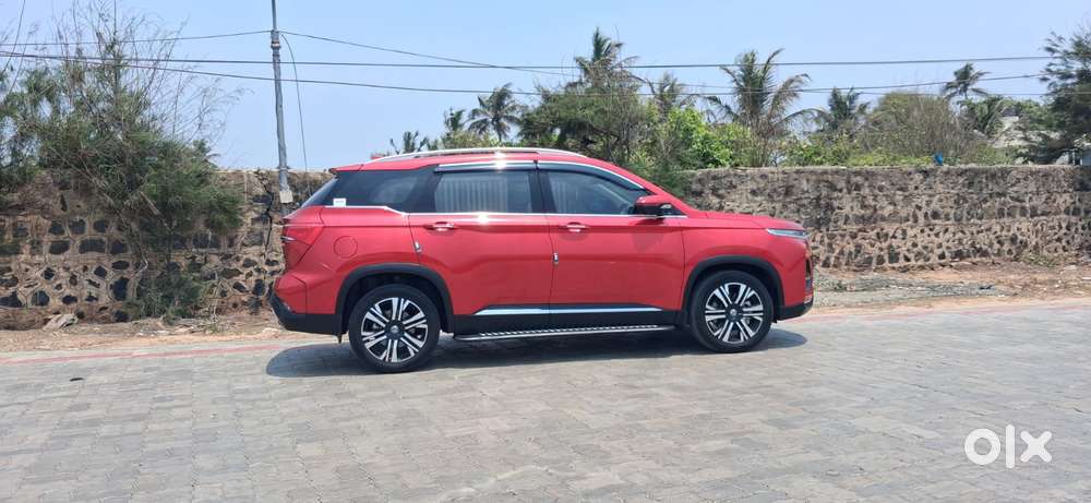Mg Hector Plus Savvy Pro 1.5 Turbo Petrol Cvt 6 Str, 2026, Petrol