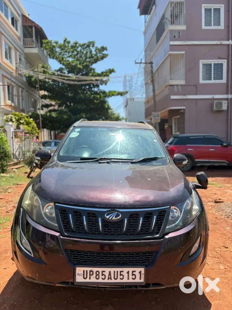 Mahindra Xuv500 2.2 W10 2015 Diesel Car