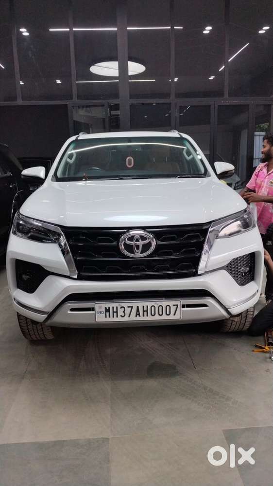 Toyota Fortuner Diesel 2024