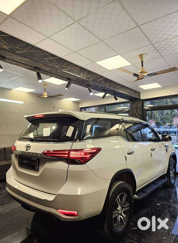 Toyota Fortuner 4x2 At 2.8 Diesel, 2018, Diesel