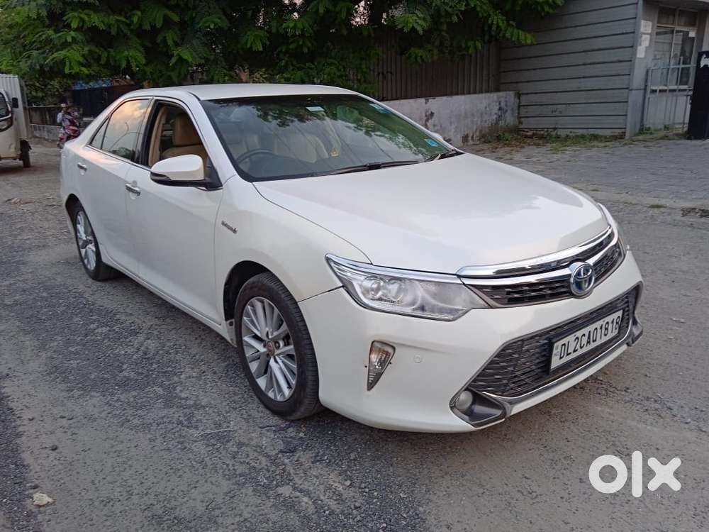 Toyota Camry 2.5 Hybrid, 2015, Petrol