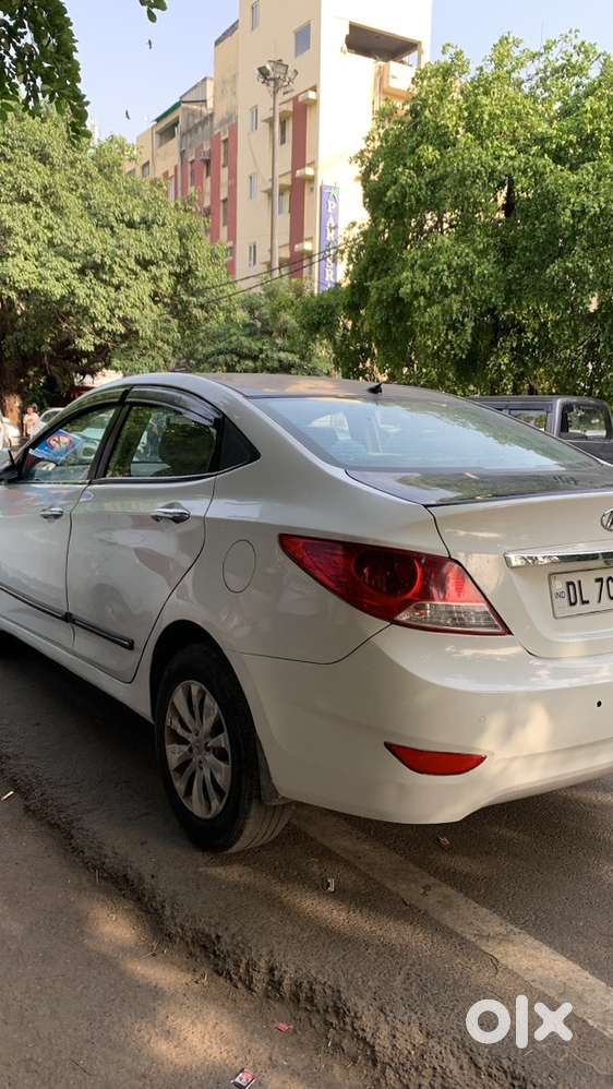 Hyundai Verna Petrol 2013