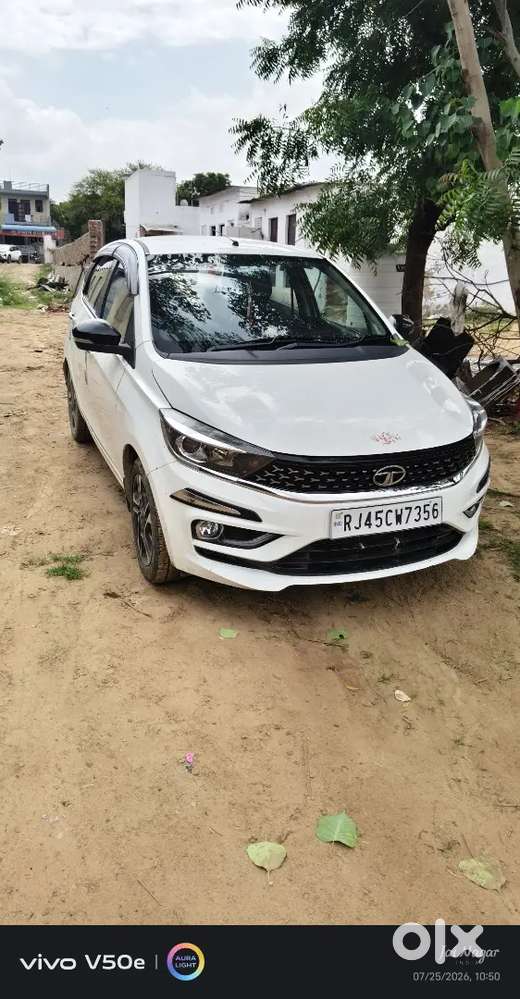Tata Tiago Xz Plus (top Model) 2023 Bs6 Phase 2 - Just 26000 Km Genuin