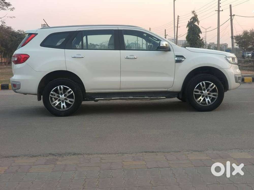 Ford Endeavour 2.2 Titanium At 4x2, 2018, Diesel