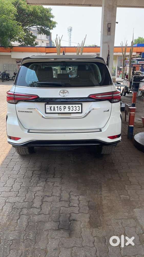 Highly Maintained Fortuner Legender