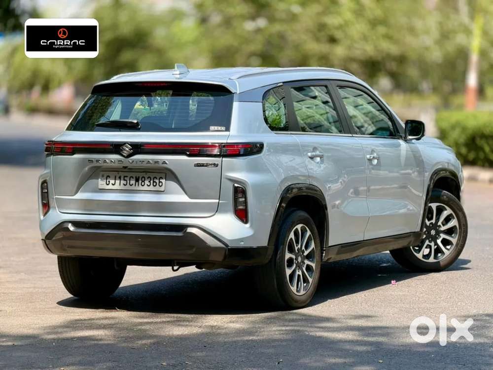 Maruti Suzuki Grand Vitara 1.5 Alpha Plus Intelligent Hybrid Ecvt, 2..