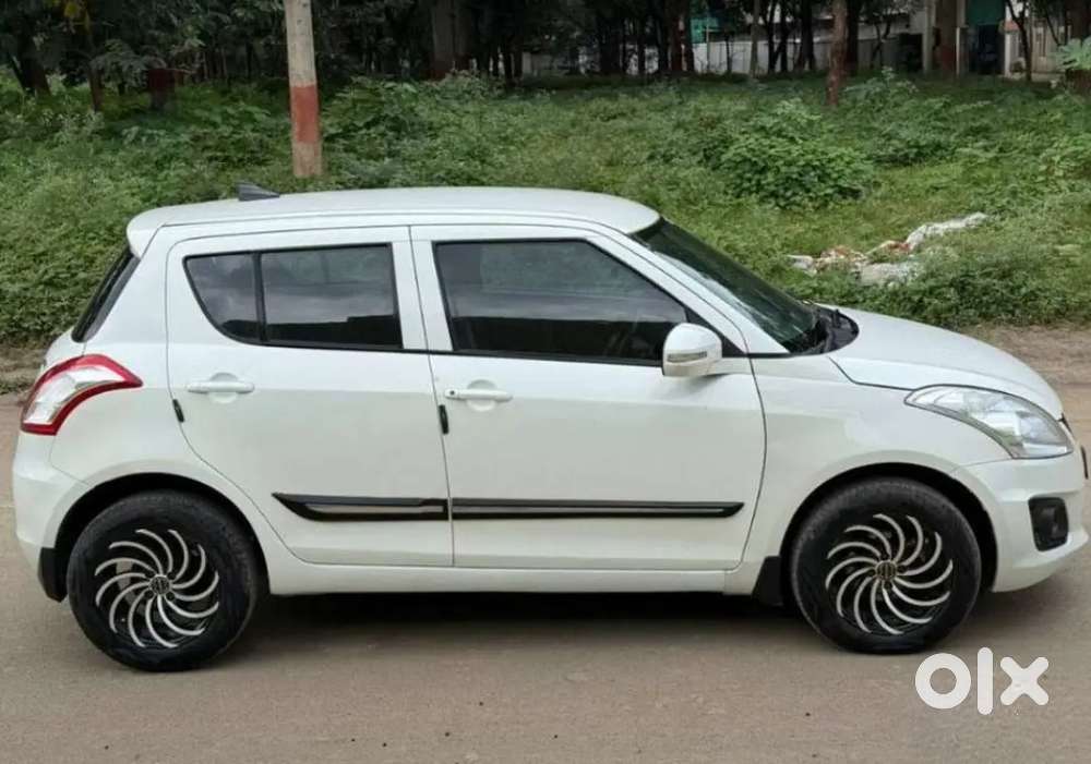 Maruti Suzuki Swift 2014 Cng & Hybrids 81000 Km Driven