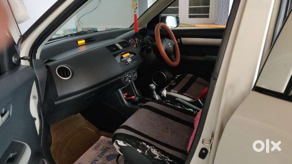 Maruti Suzuki Swift Dzire 1.2 Vxi Bsiv, 2012, Petrol