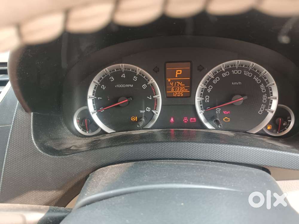 Maruti Suzuki Swift Dzire Vxi At, 2012, Petrol