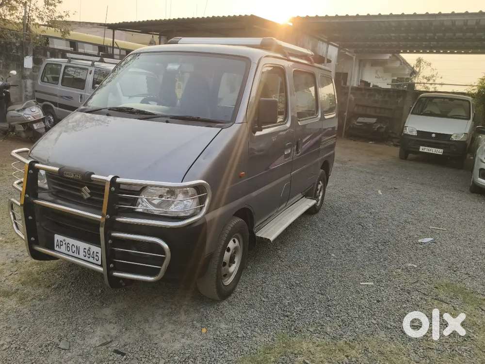Maruti Suzuki Eeco 2014 Modl Petrol And Lpg .ac.5setr.km82000