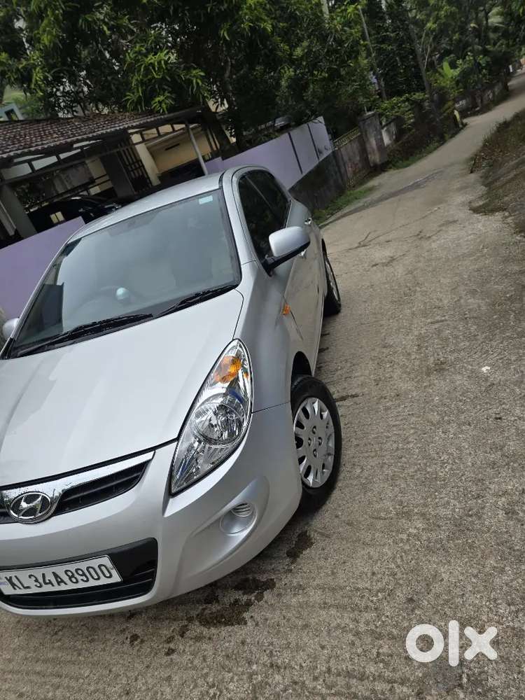 Hyundai I20 Diesel Manual 2011 3rd  Owner