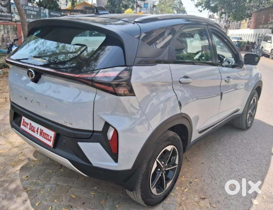 Tata Nexon Fearless Plus (ps)  1.2 Petrol Dca (adas), 2025, Petrol