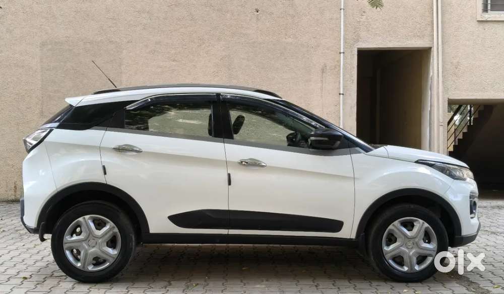 Tata Nexon 1.5 Revotorq Xm (s), 2021, Diesel