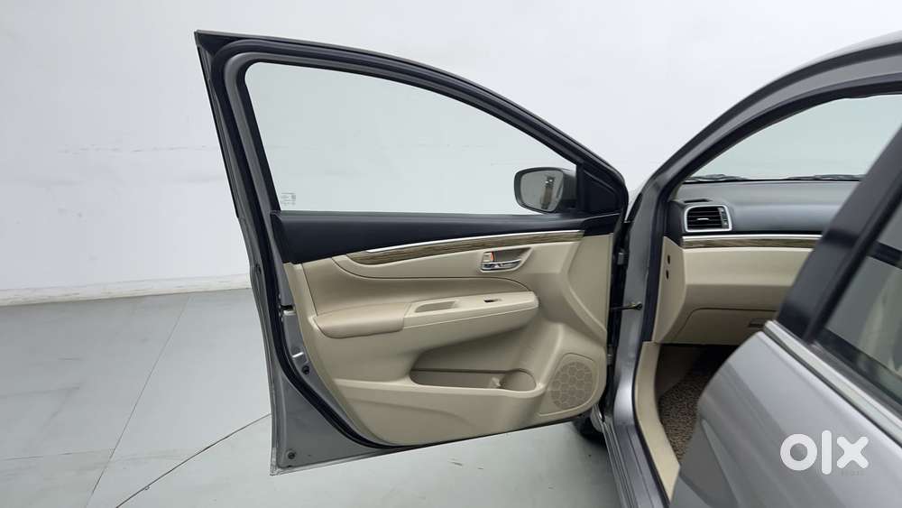 Maruti Suzuki Ciaz Alpha 1.5 At, 2021, Petrol
