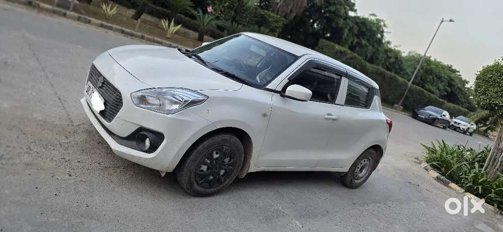 Maruti Suzuki Swift Lxi 2019
