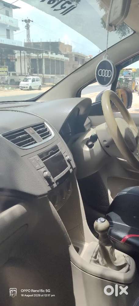 Maruti Suzuki Ertiga 2015